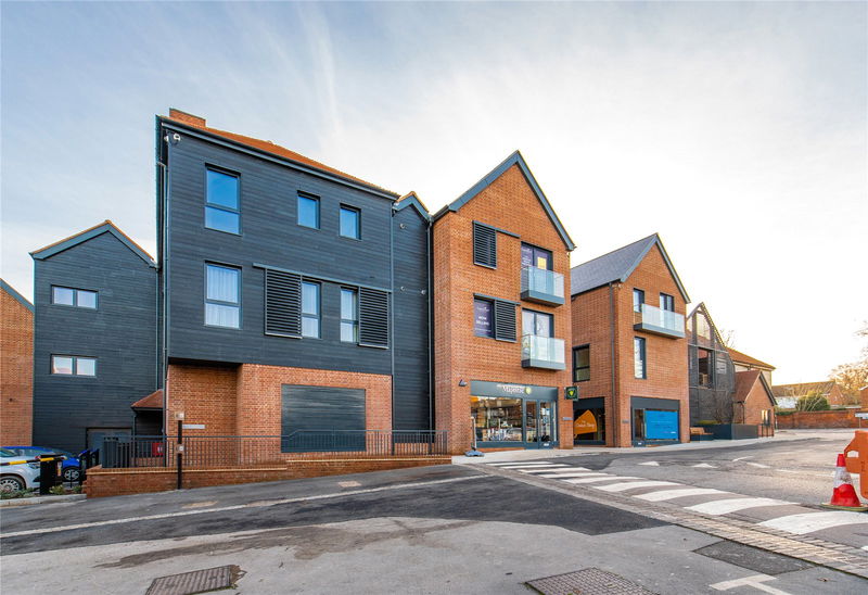 Market Place: Luxury Apartments, Henley-on-Thames