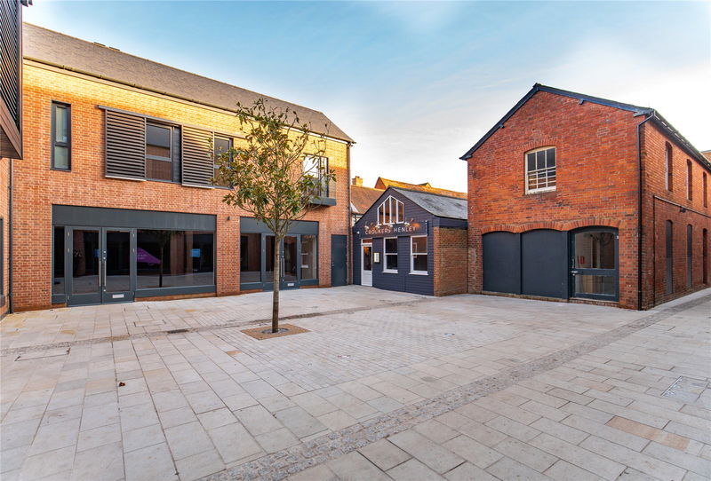 Market Place: Luxury Apartments, Henley-on-Thames