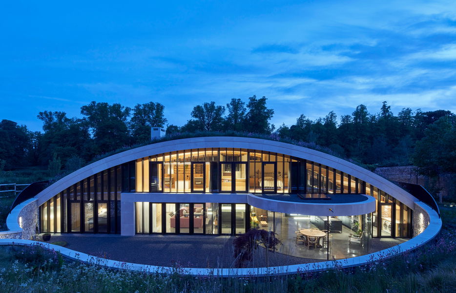 Slips House: Innovative Paragraph 80 Home, Herts AONB