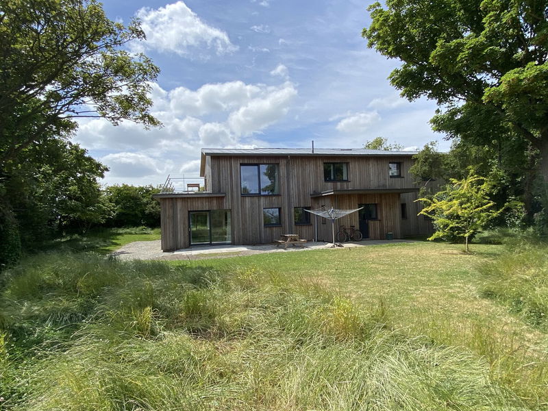 Chalkwood: Modern Coastal Passive House, Dover