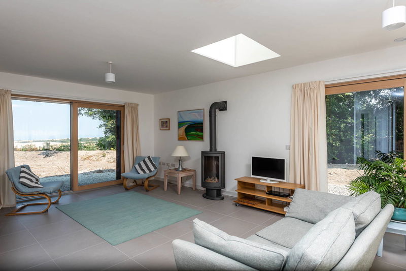 Chalkwood: Modern Coastal Passive House, Dover